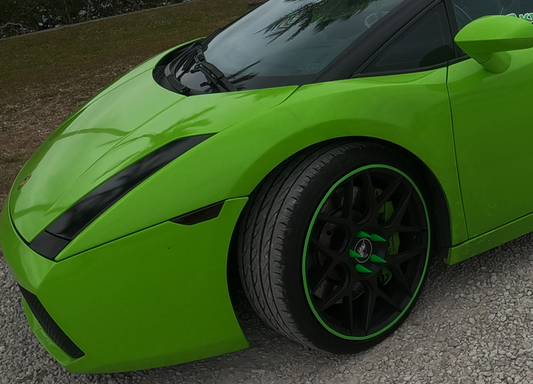Genieyes Huge Spike Wheel Lugnut Covers